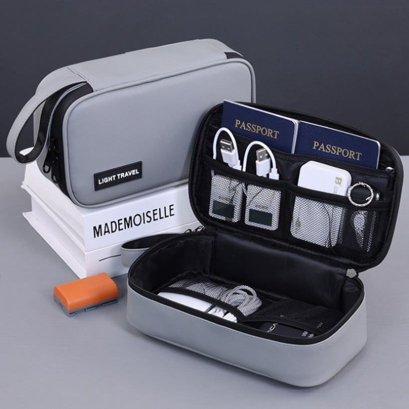 Travel Accessories - Lightweight Handheld Digital Gadget Storage Bag