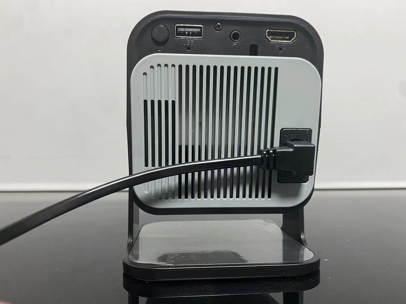 DITONG HY300 projector 1.2m 3m - Travel Accessories Uk review and price