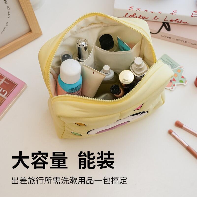 Crayon Shin-Chan Puffy Cosmeti - Travel Accessories For Japan Trip review and price